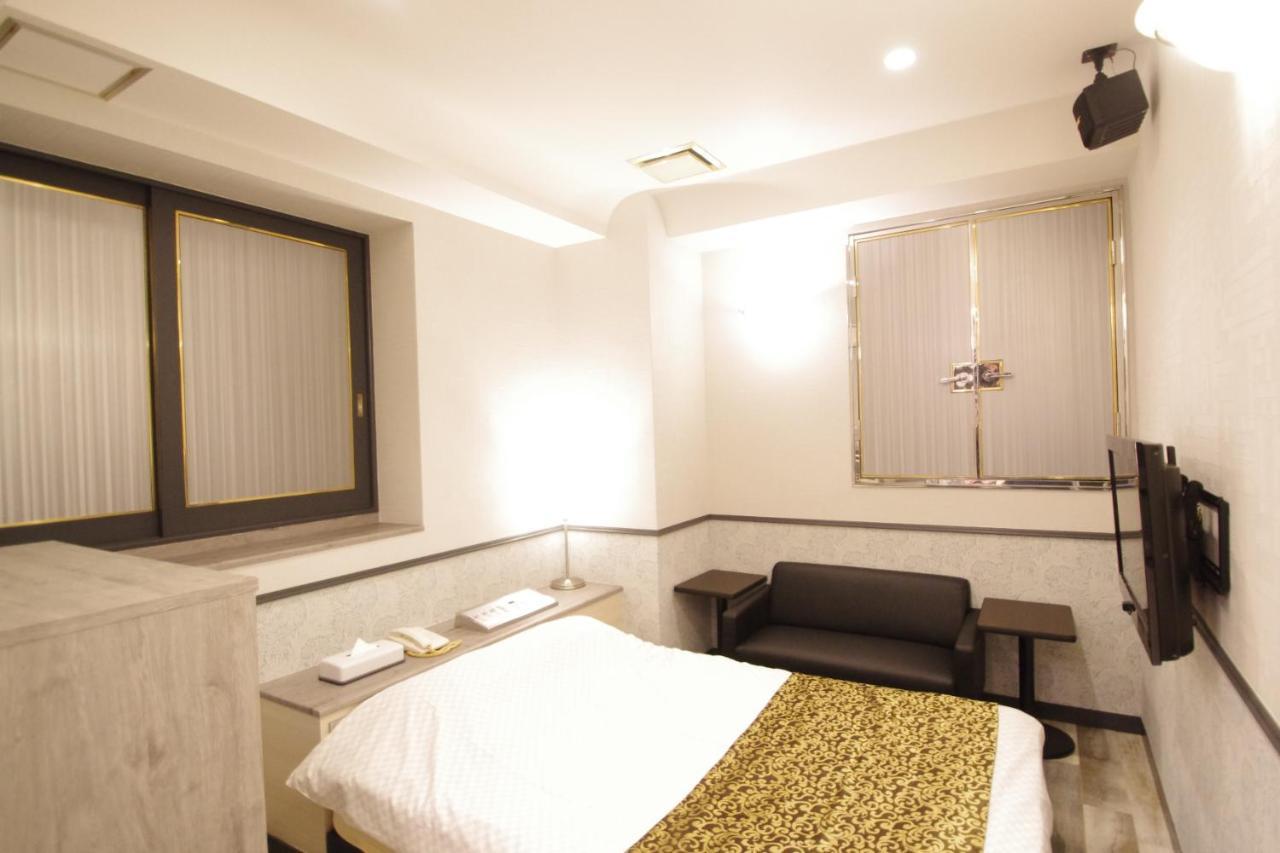 Hotel Crystal 大人専用 Tokyo Exterior photo