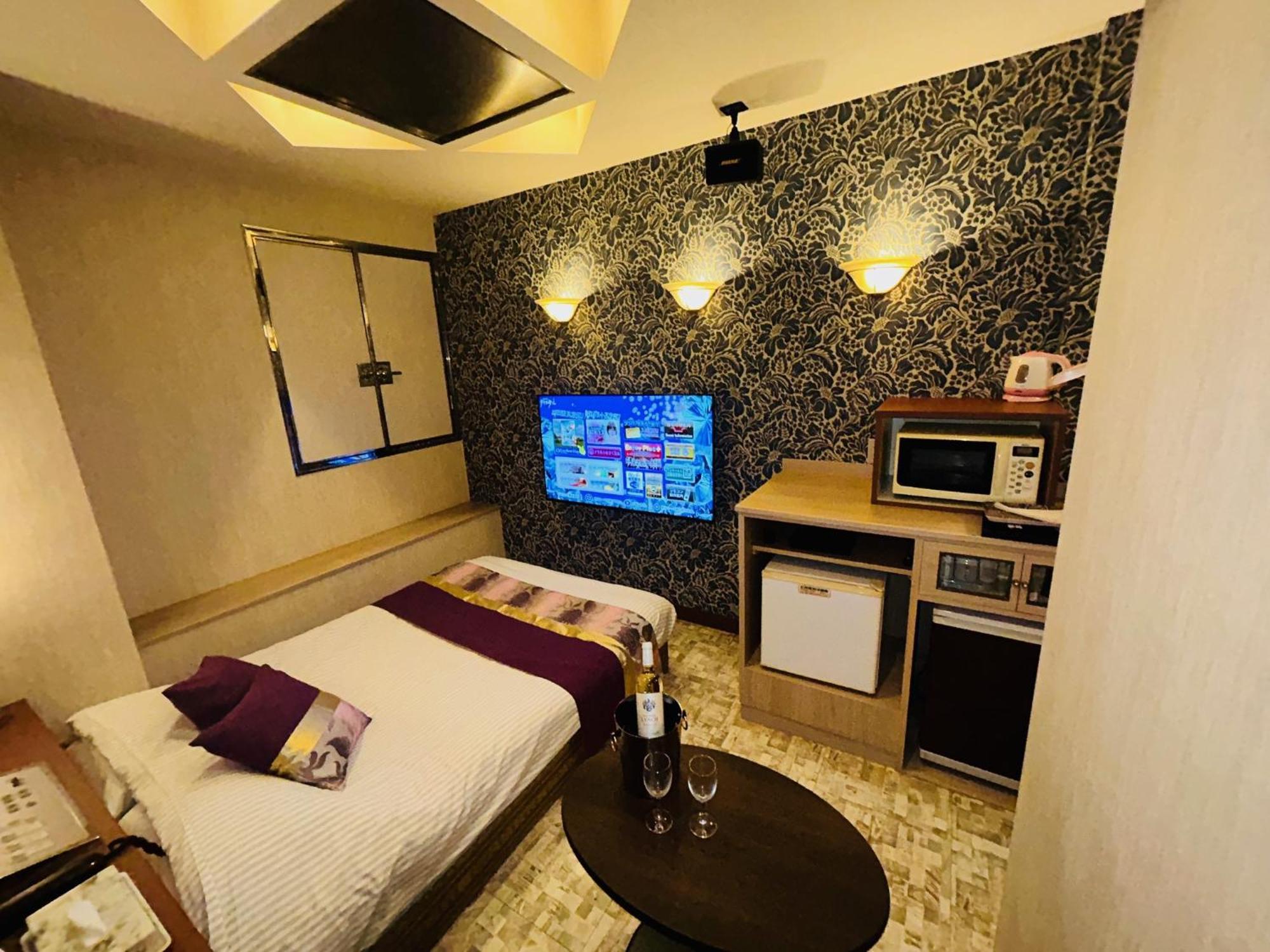 Hotel Crystal 大人専用 Tokyo Exterior photo